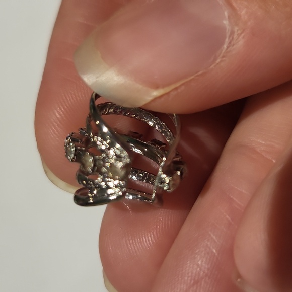 Upper ear earring cuff - Picture 4 of 7
